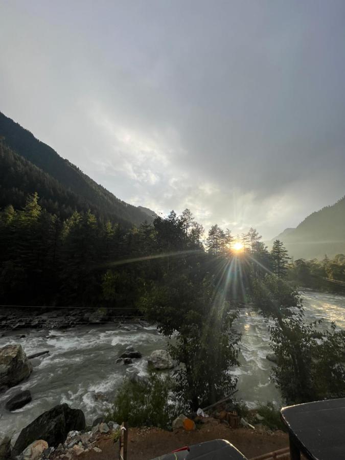 Shanti Cafe & Hostels Касоль Экстерьер фото