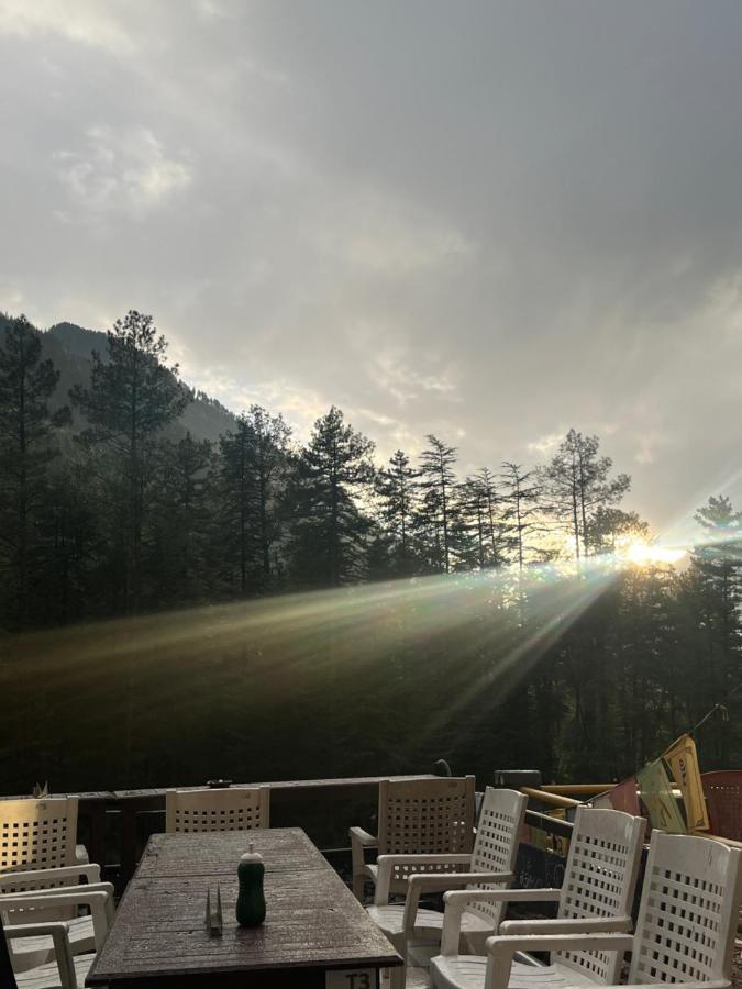 Shanti Cafe & Hostels Касоль Экстерьер фото